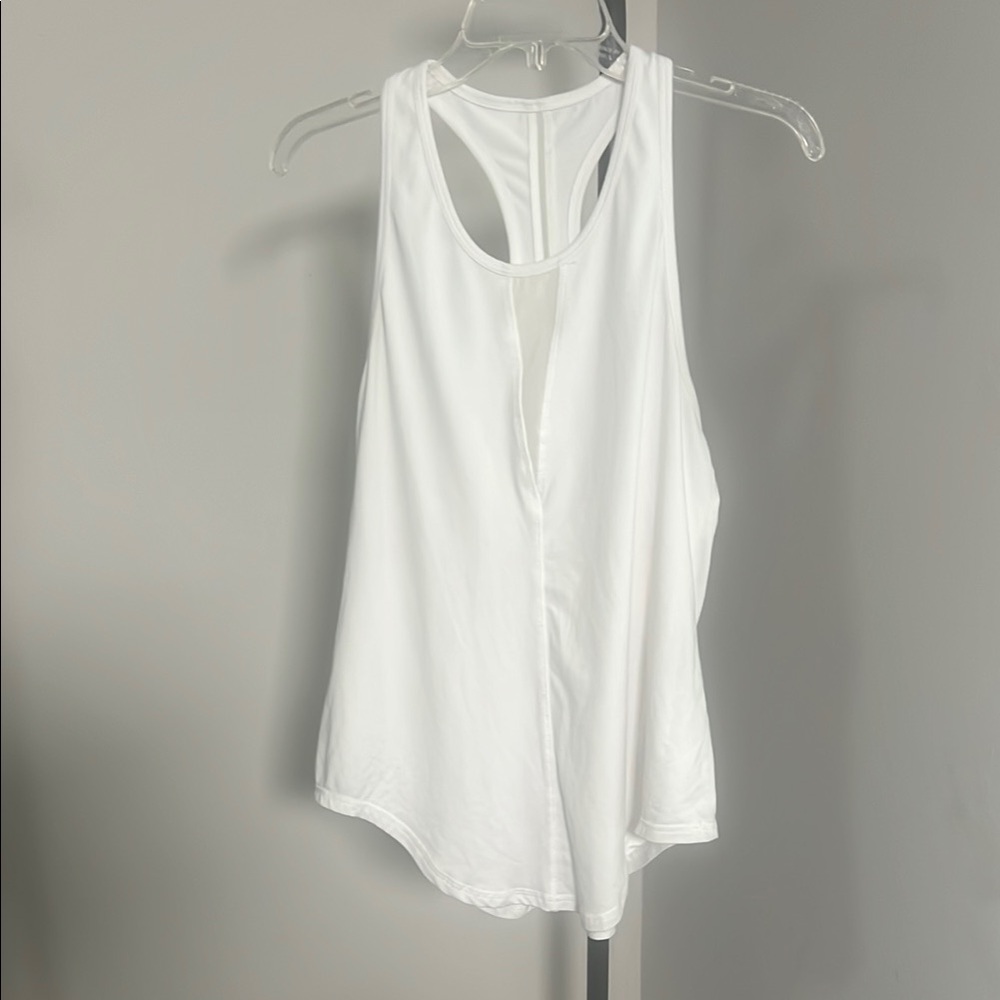Zyia White Sleeveless Women's Top